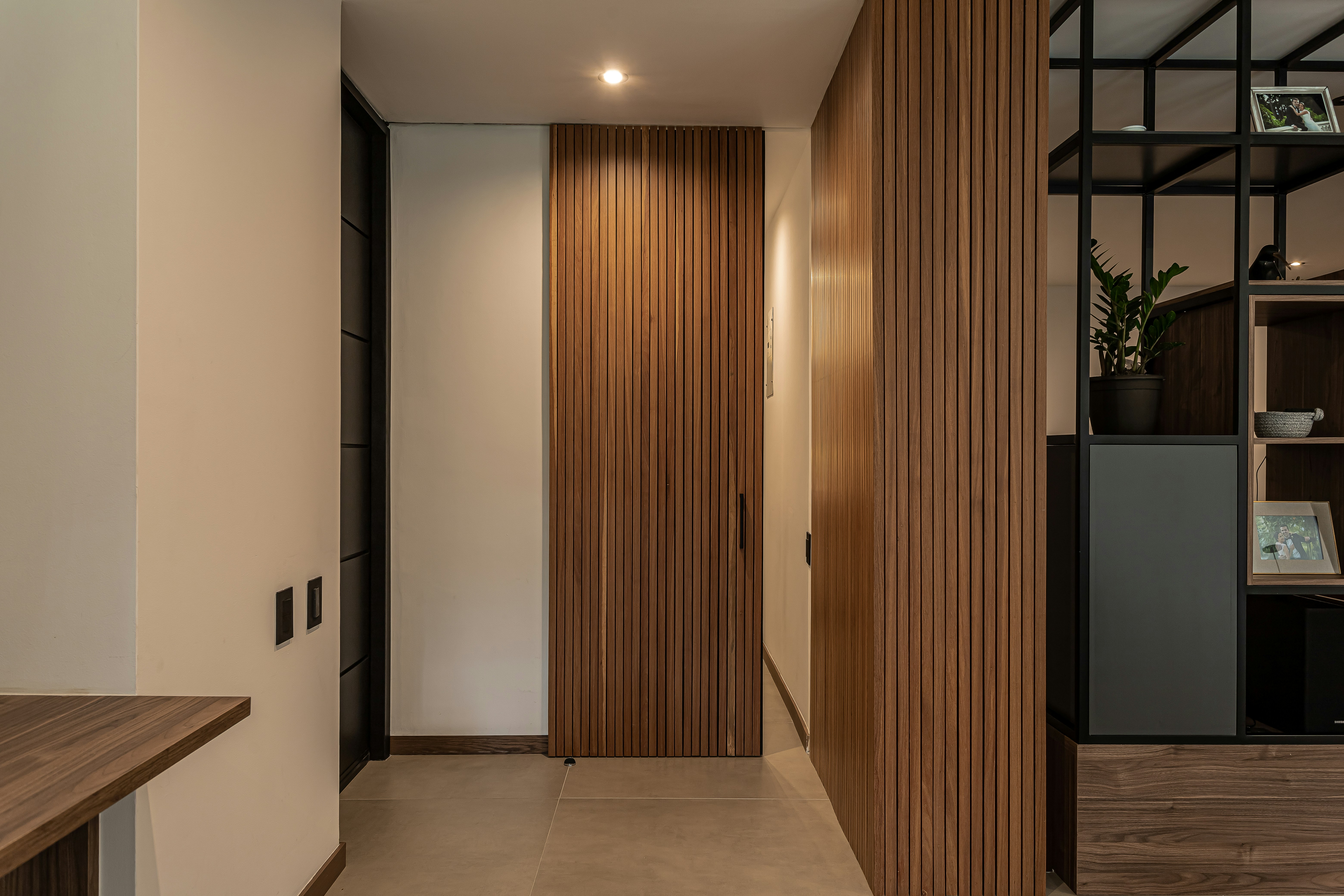 Entryway with slatted wall
